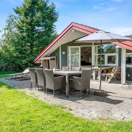 Uta - 300m From The Sea By Interhome Gedser