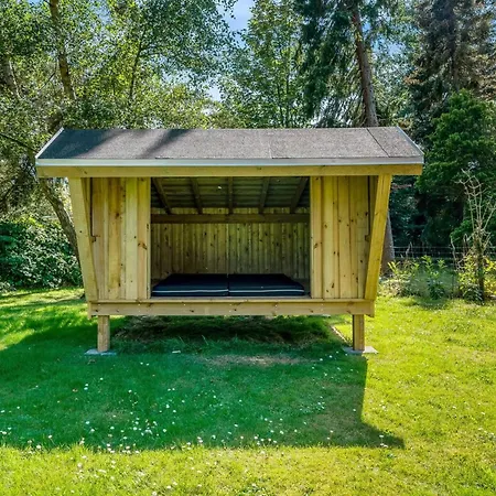 Uta - 300m From The Sea By Interhome *